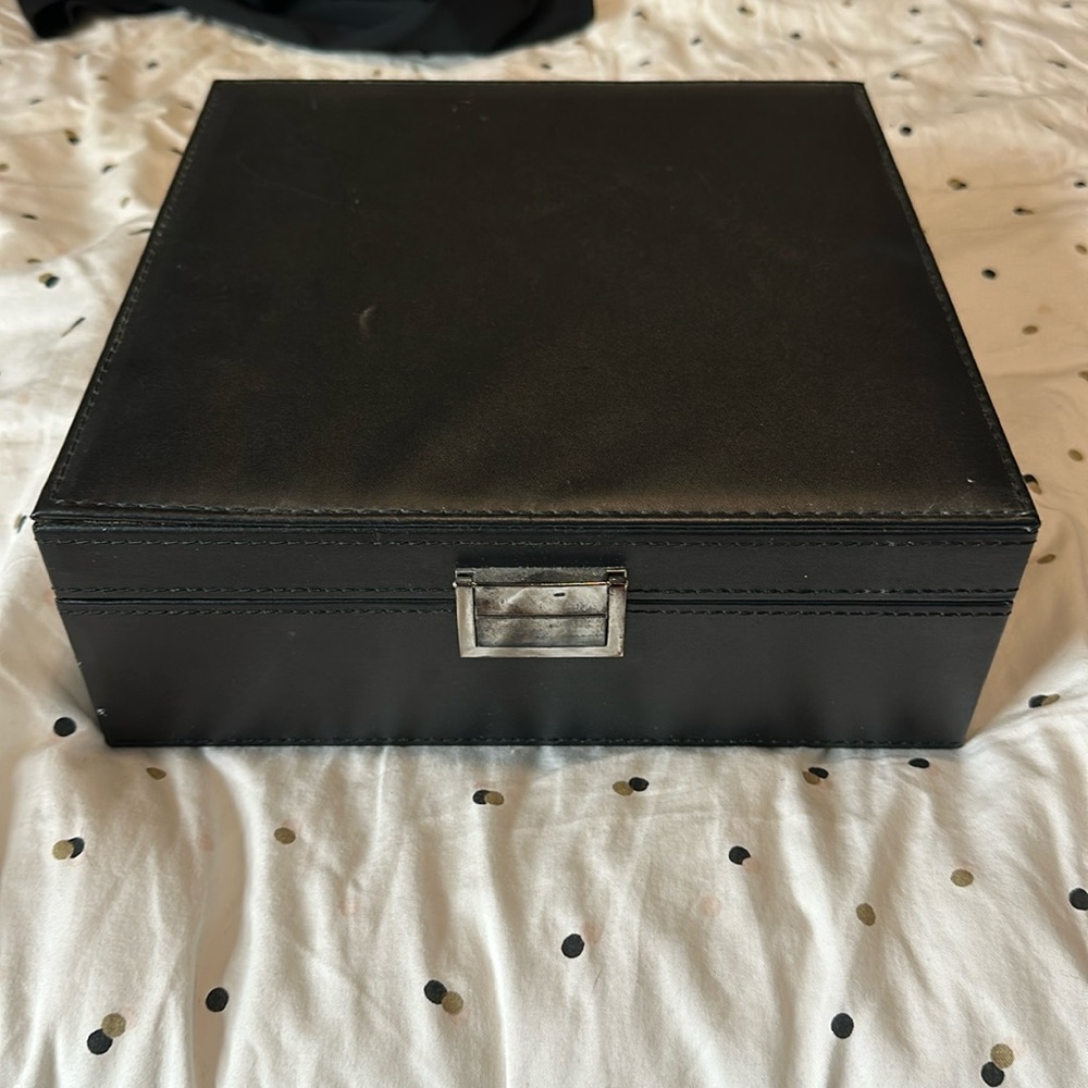 Double compartment jewelry box